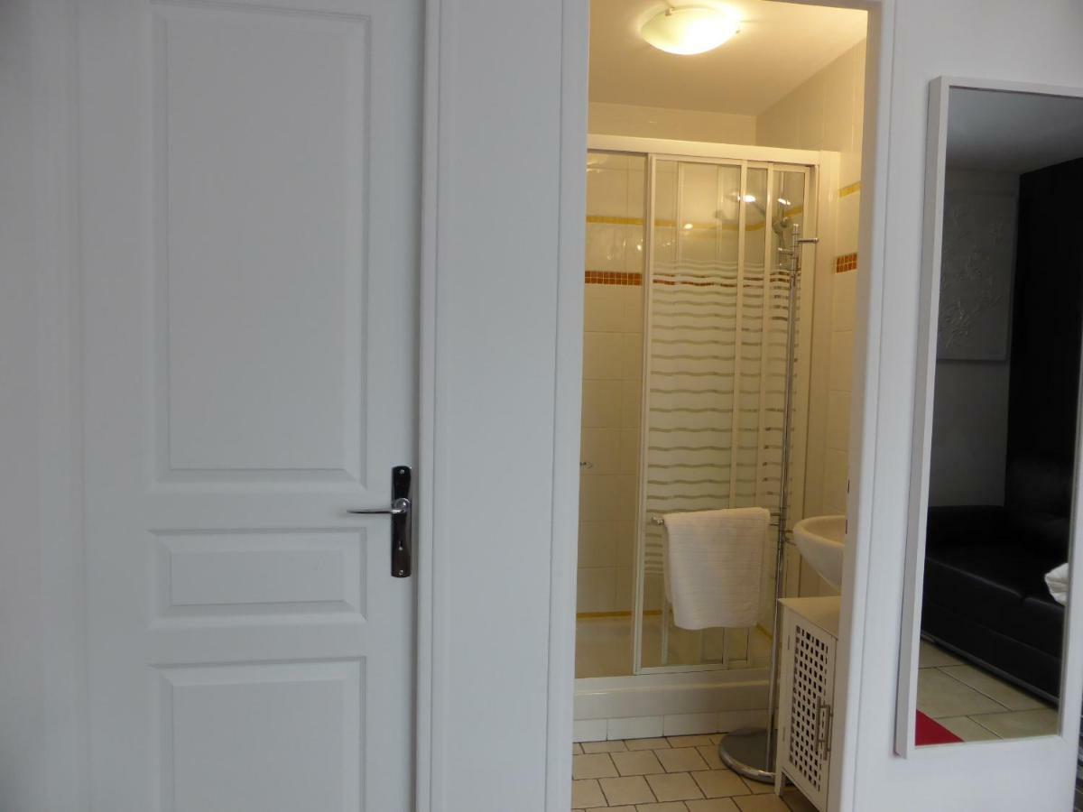 Une Chambre A Neuilly Guest House 외부 사진